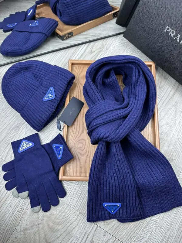 prada hat and echapres and glove set s_1255633